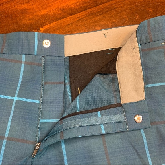 Nike Golf Tour Performance Dri Fit Blue Plaid Men's Shorts- Sz 38 - Picture 5 of 12